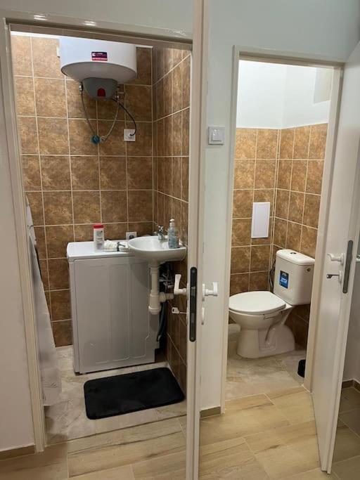 Bada Bing Plaza Apartment Bratislava Exterior photo